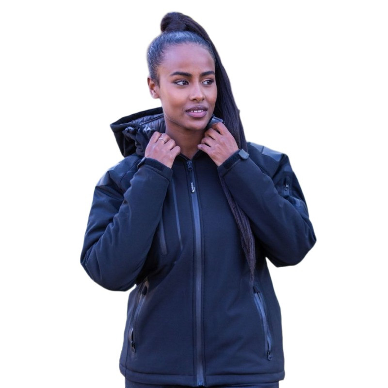 Biete eine Softshell-Arbeitsjacke von Cervinia Lady in Schwarz an